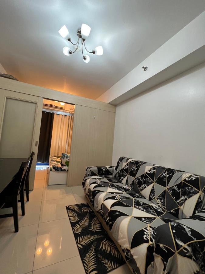 Sea Residences Moa - Paul Manila Dış mekan fotoğraf